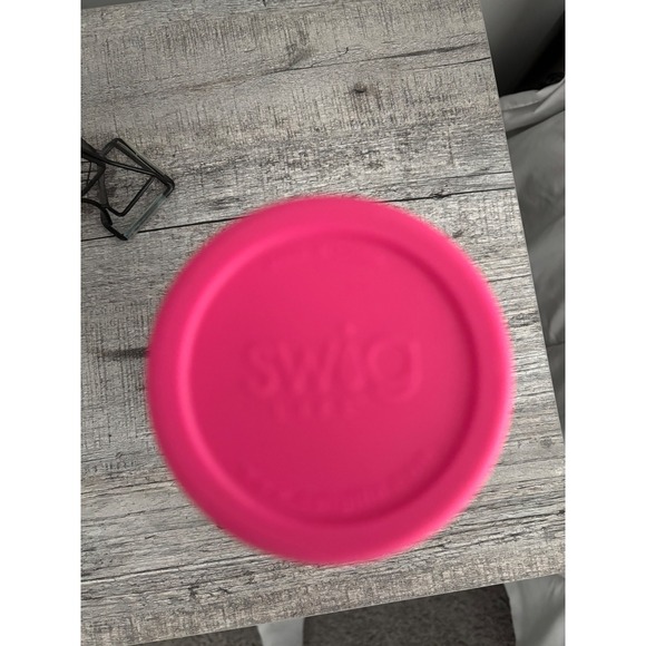 Swig Tumbler Leopard Print White Pink Teal Green 30 oz Insulated Cup - Picture 5 of 5